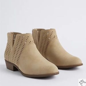 TORRID V-Cut Ankle Bootie - Faux Leather Tan